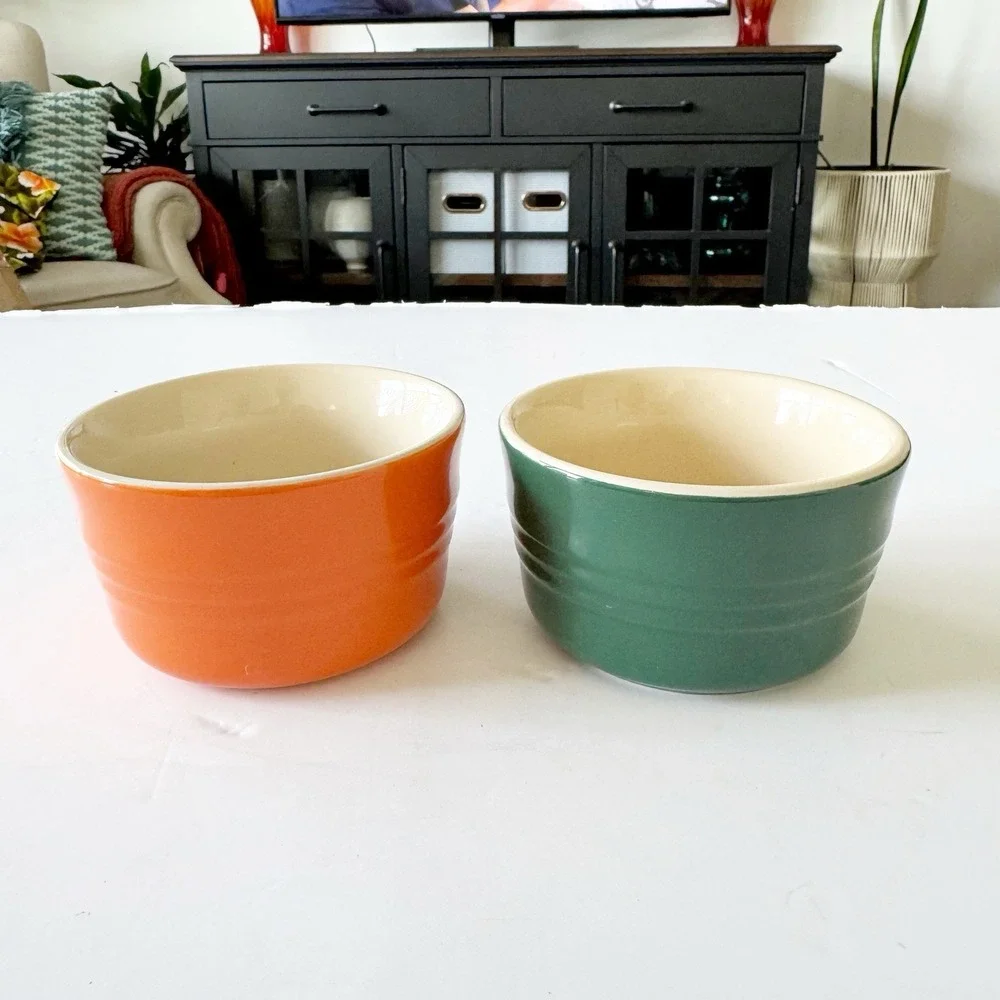Le Creuset Stoneware Ramekins One Green One Orange Baking  Kitchen Bakeware Fall